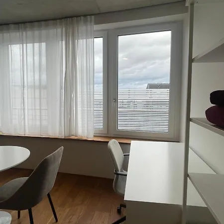 Apartment Vollmoebliertes Bahnhof Bruchsal