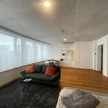 Vollmoebliertes Bahnhof Bruchsal