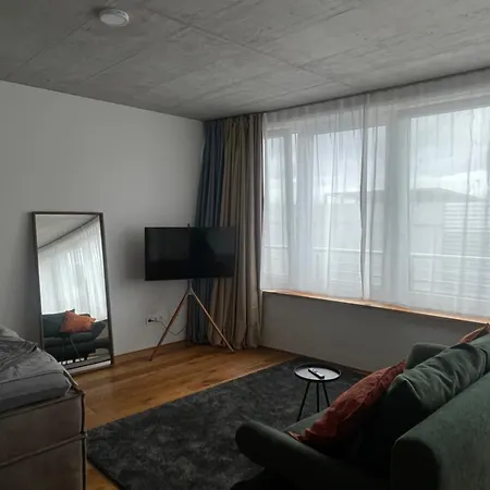 Vollmoebliertes Bahnhof Apartment Bruchsal